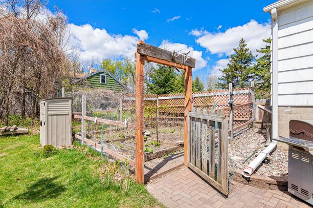 18511 Delton Avenue, Minnetonka, MN 55345