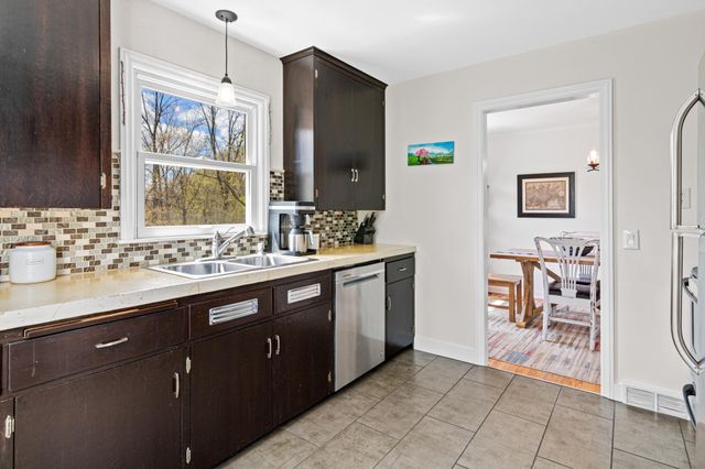 18511 Delton Avenue, Minnetonka, MN 55345