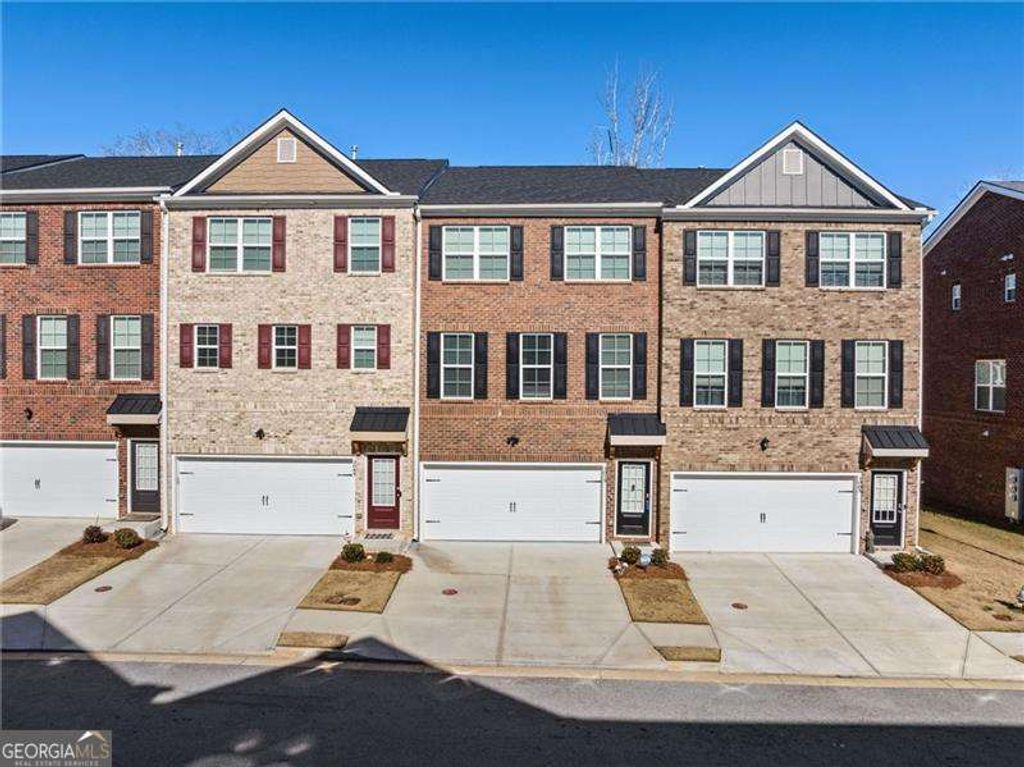 3075 Westpoint Circle, Snellville, GA 30078