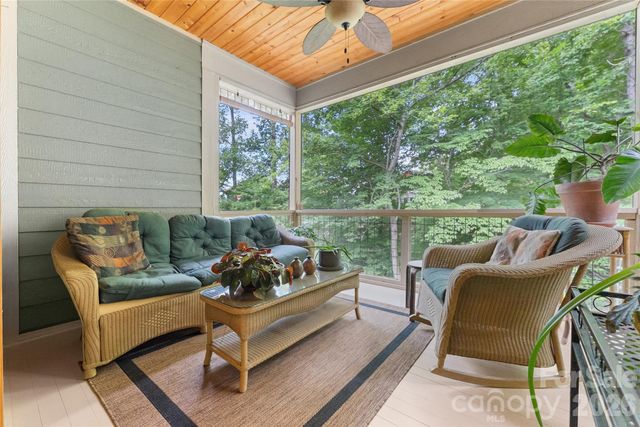 45 Sunset Drive, Swannanoa, NC 28778