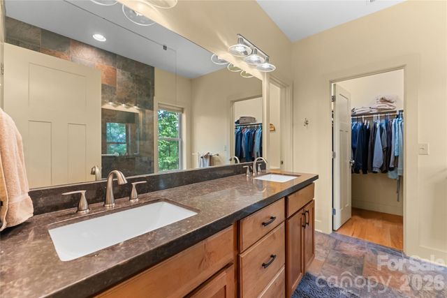 45 Sunset Drive, Swannanoa, NC 28778