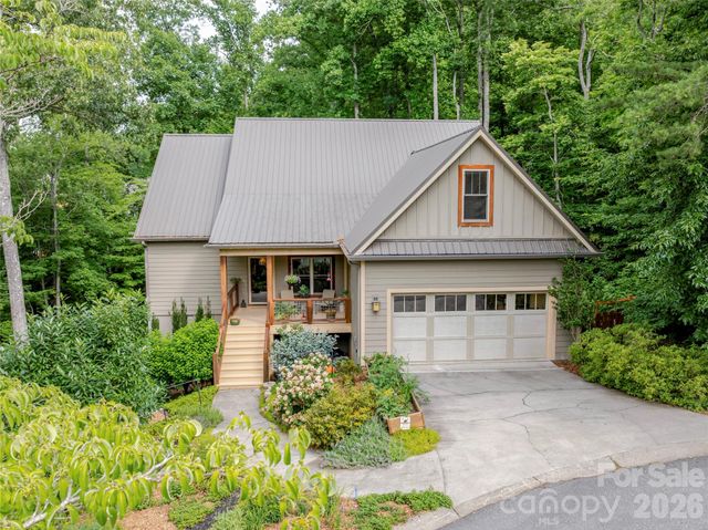 45 Sunset Drive, Swannanoa, NC 28778
