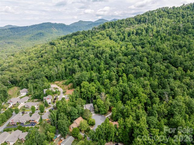 45 Sunset Drive, Swannanoa, NC 28778