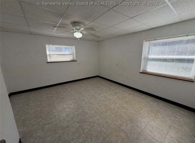 11186 Elk River Road N, Clendenin, WV 25045