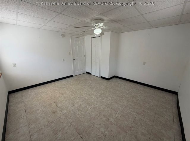 11186 Elk River Road N, Clendenin, WV 25045