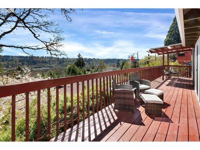 4731 RIVERVIEW Ave, West Linn, OR 97068