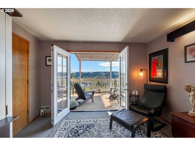 4731 RIVERVIEW Ave, West Linn, OR 97068