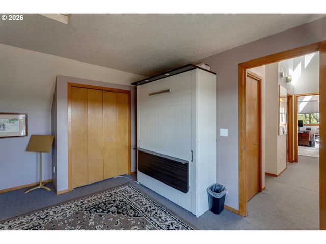 4731 RIVERVIEW Ave, West Linn, OR 97068