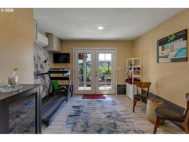 4731 RIVERVIEW Ave, West Linn, OR 97068