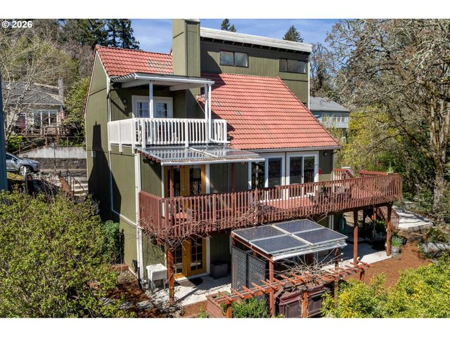 4731 RIVERVIEW Ave, West Linn, OR 97068