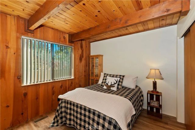 150 Lodgepole, Big Bear Lake, CA 92315