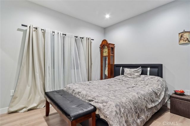4432 Melbourne Avenue, Los Angeles, CA 90027