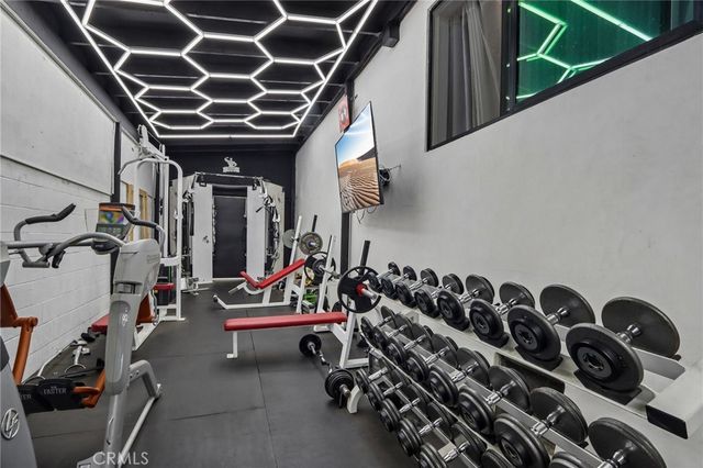 4432 Melbourne Avenue, Los Angeles, CA 90027