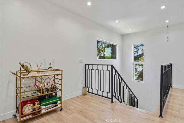 4432 Melbourne Avenue, Los Angeles, CA 90027