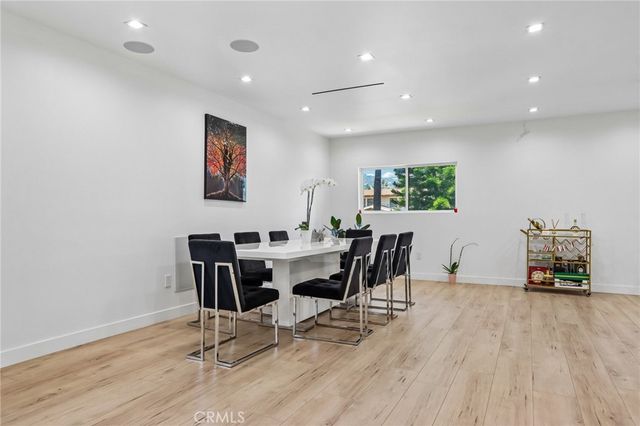 4432 Melbourne Avenue, Los Angeles, CA 90027