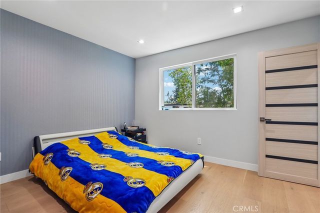 4432 Melbourne Avenue, Los Angeles, CA 90027