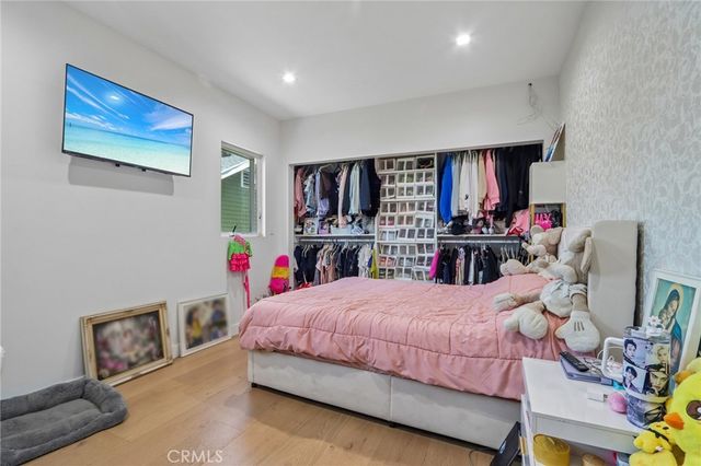 4432 Melbourne Avenue, Los Angeles, CA 90027