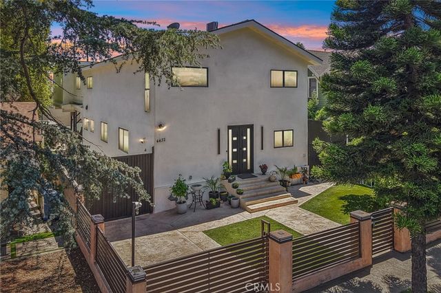 4432 Melbourne Avenue, Los Angeles, CA 90027