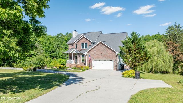 3512 Cabin Ridge Rd, Louisville, TN 37777
