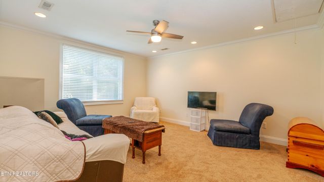 3512 Cabin Ridge Rd, Louisville, TN 37777