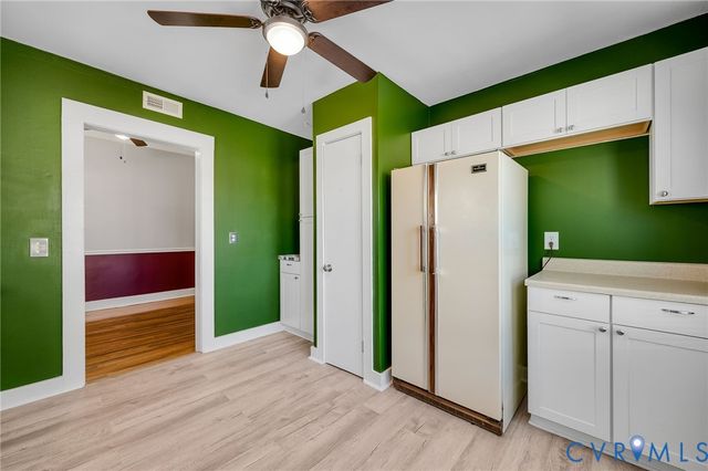 306 S 13th Ave, Hopewell, VA 23860