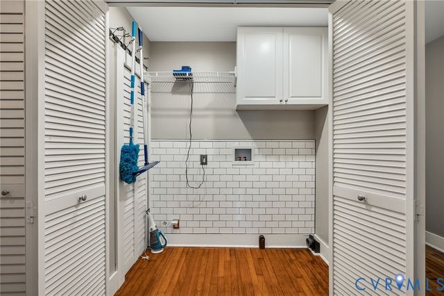 306 S 13th Ave, Hopewell, VA 23860