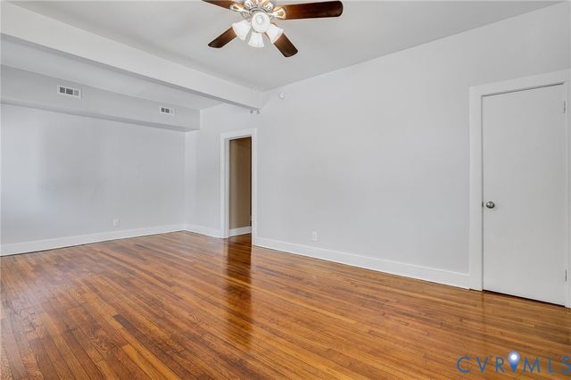 306 S 13th Ave, Hopewell, VA 23860