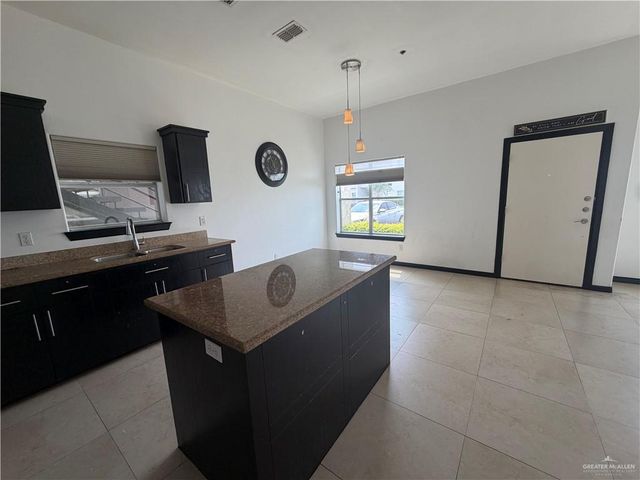 4217 Colbath Avenue 210A, Mcallen, TX 78503