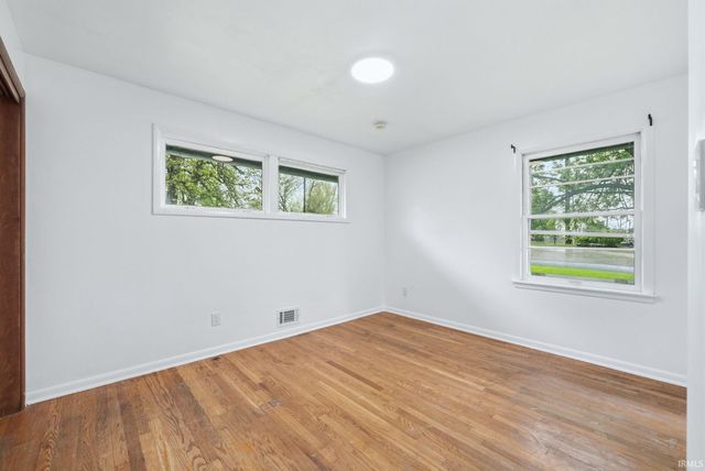 2720 McKinnie Avenue, Fort Wayne, IN 46806