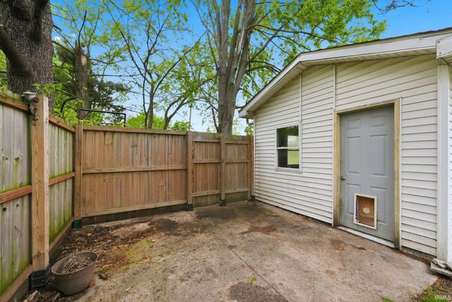 2720 McKinnie Avenue, Fort Wayne, IN 46806