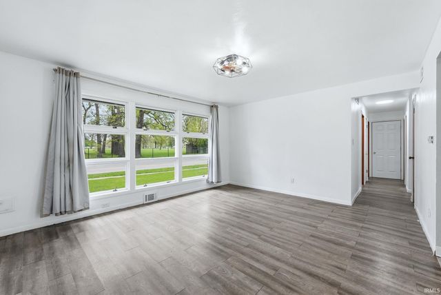 2720 McKinnie Avenue, Fort Wayne, IN 46806