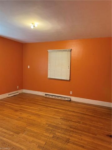 1400 Ellis Street, Greensboro, NC 27406