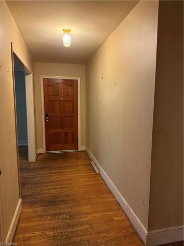 1400 Ellis Street, Greensboro, NC 27406