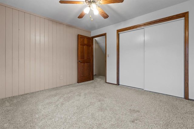 1022 E CAPITOL DRIVE, Appleton, WI 54911