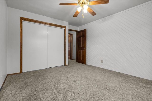 1022 E CAPITOL DRIVE, Appleton, WI 54911