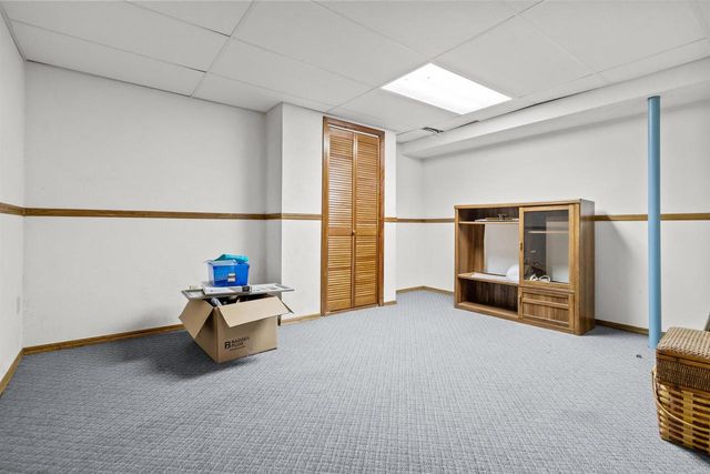 1022 E CAPITOL DRIVE, Appleton, WI 54911