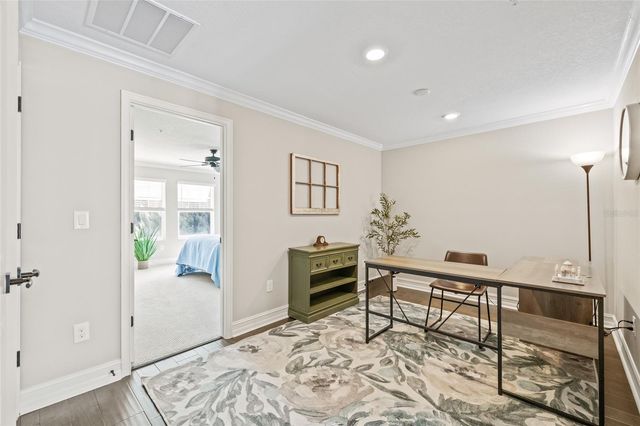 4931 W PAUL AVENUE 5, Tampa, FL 33611