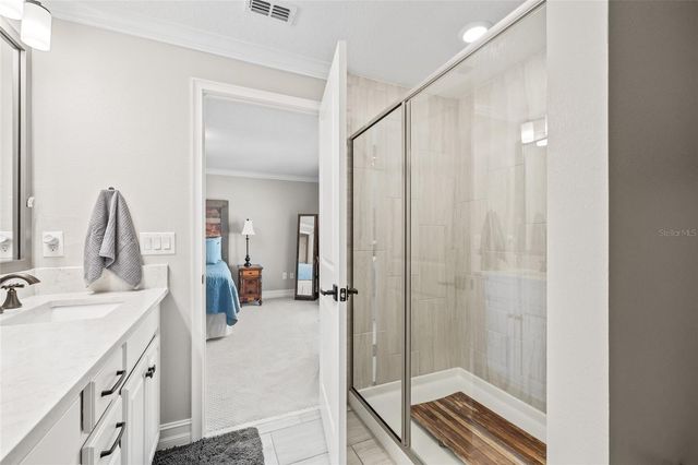 4931 W PAUL AVENUE 5, Tampa, FL 33611