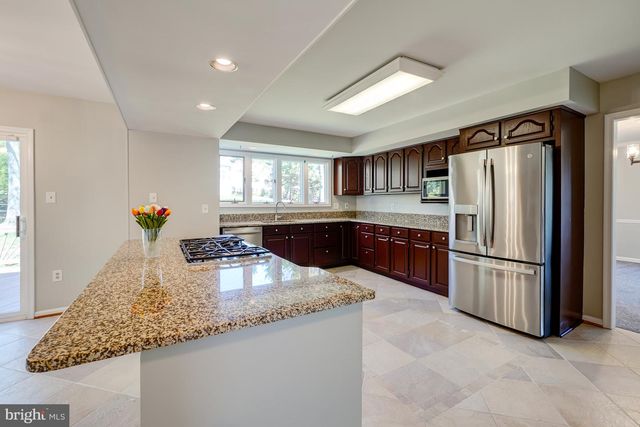 15253 SURREY HOUSE WAY, Centreville, VA 20120