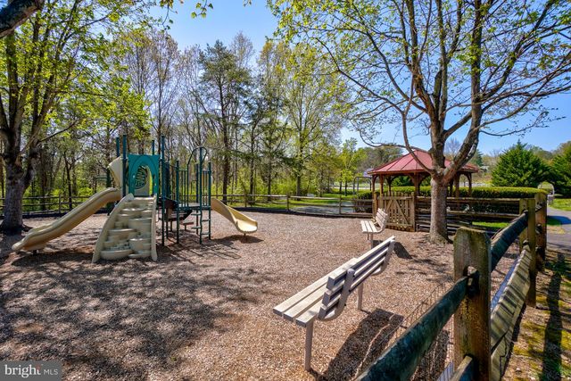 15253 SURREY HOUSE WAY, Centreville, VA 20120