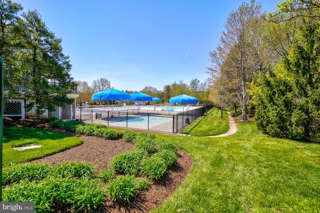 15253 SURREY HOUSE WAY, Centreville, VA 20120