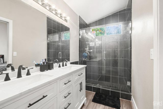 0 4911 Otters Meadow Dr, Bakersfield, CA 93313