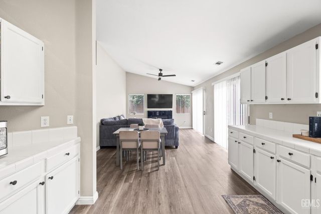 0 4911 Otters Meadow Dr, Bakersfield, CA 93313