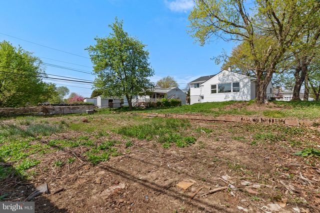 1453 DORIS RD, Abington, PA 19001