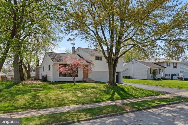 1453 DORIS RD, Abington, PA 19001