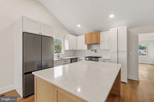 1453 DORIS RD, Abington, PA 19001