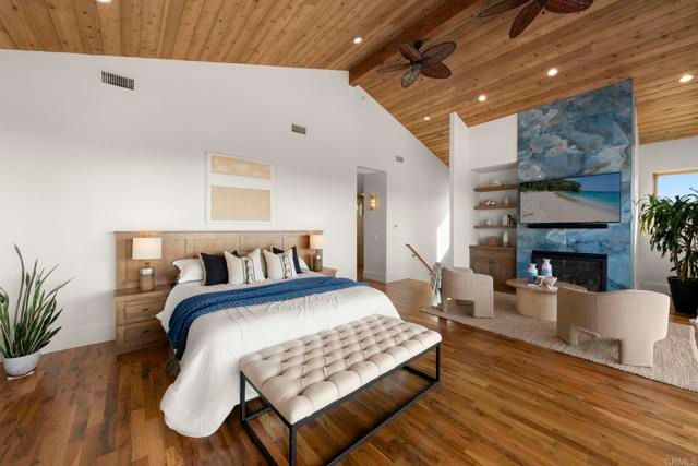 3354 Seacrest Drive, Carlsbad, CA 92008