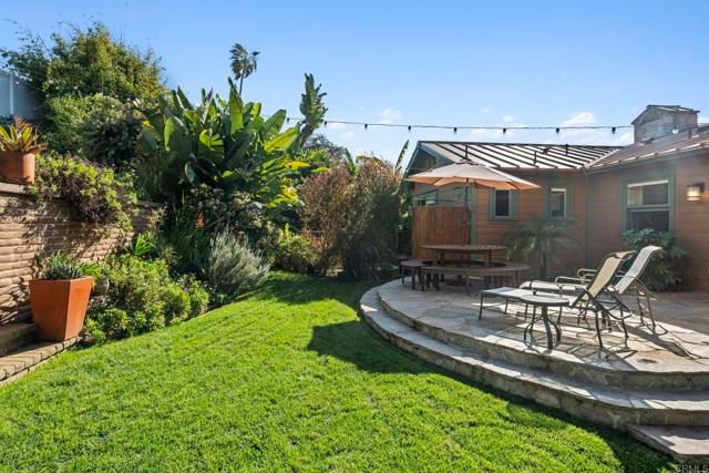 3354 Seacrest Drive, Carlsbad, CA 92008