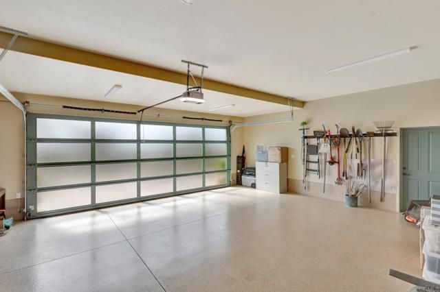 3354 Seacrest Drive, Carlsbad, CA 92008