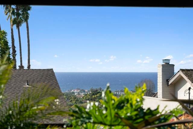 3354 Seacrest Drive, Carlsbad, CA 92008